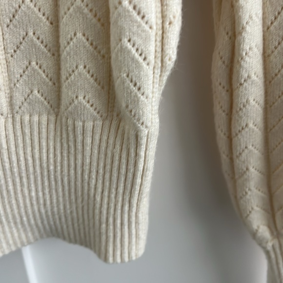 EUC Astr The Label Womens Square Neck Balloon Sweater Ivory Pointelle Knit Sz XS - Picture 5 of 7